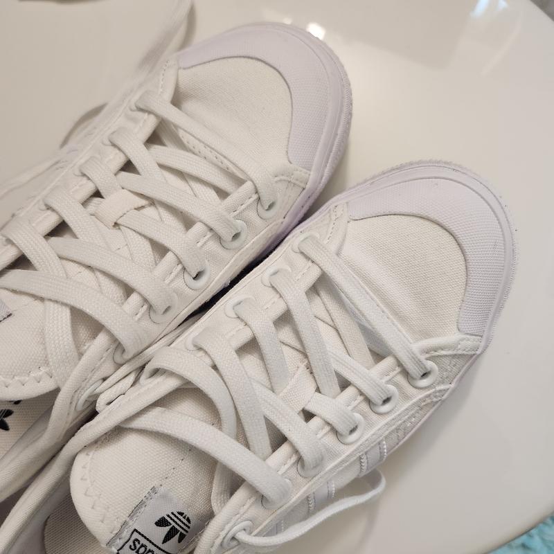 adidas gazelle silver green womens Women's adidas Nizza Trek Shoes White GZ8858 main image 1