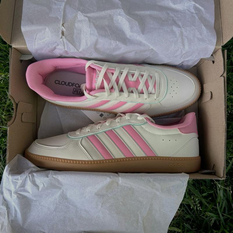 adidas gazelle silver green womens Adidas Women's Sleek Shoes main image 1
