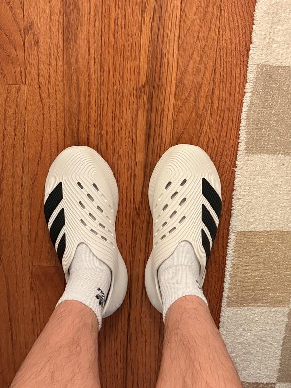 Customer photo for "Comfortable and stylish!"