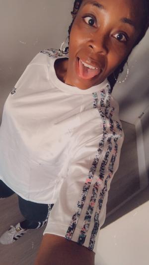 Review Thumbnail Image 0 132505018