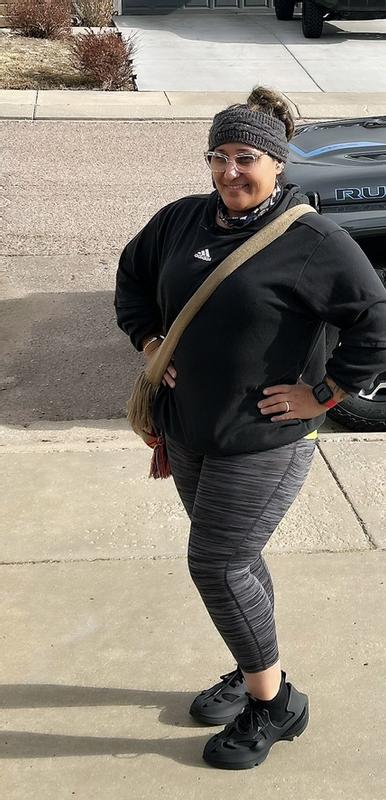Customer photo for "Great looking shoe. Fits well on my foot."