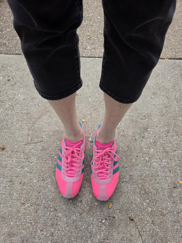 Customer photo for "Awesome shoes"