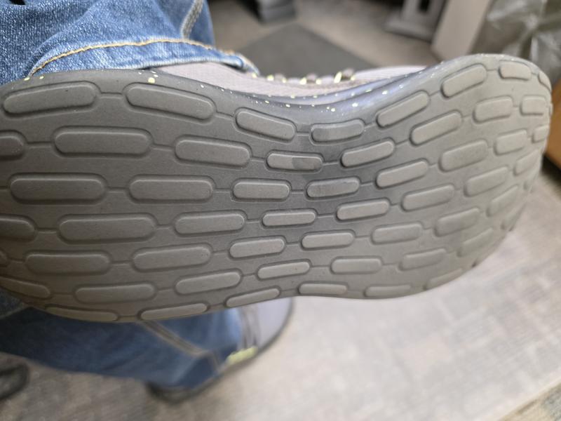 Customer carousel item 9.