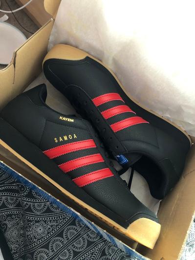 Adidas samoa red and on sale black