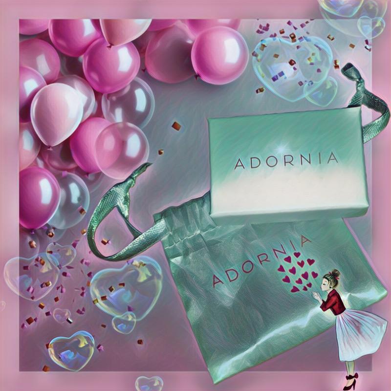 Adornia packaging