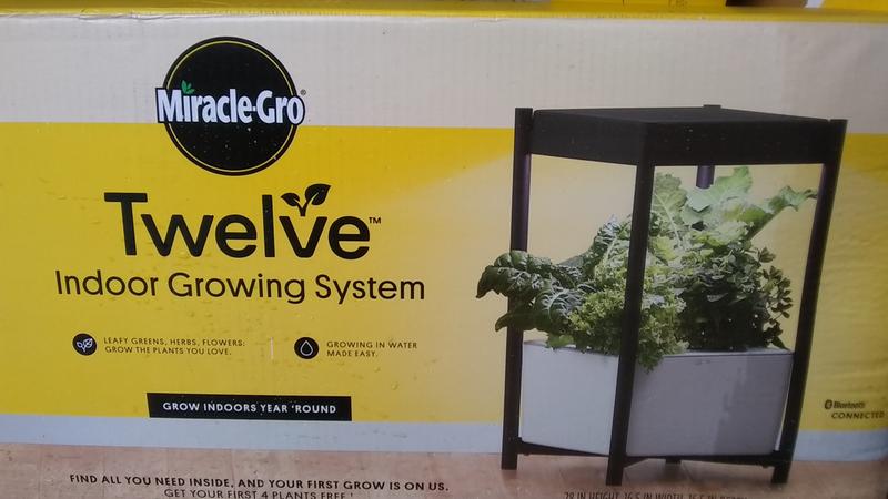 Miracle-Gro Twelve Indoor Growing System
