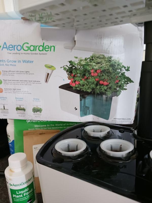 Harvest 2.0 AeroGarden