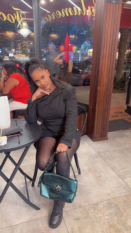 Review Thumbnail Image 0 379632570