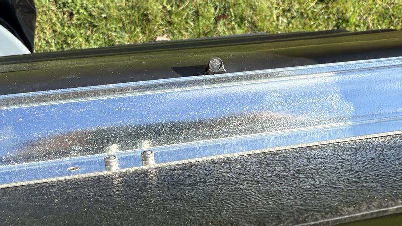 fully closed at plastic stop