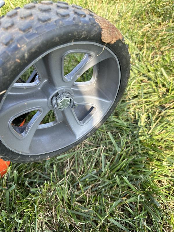 Right wheel