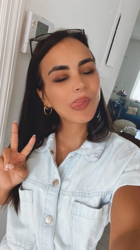 Customer carousel item 7.