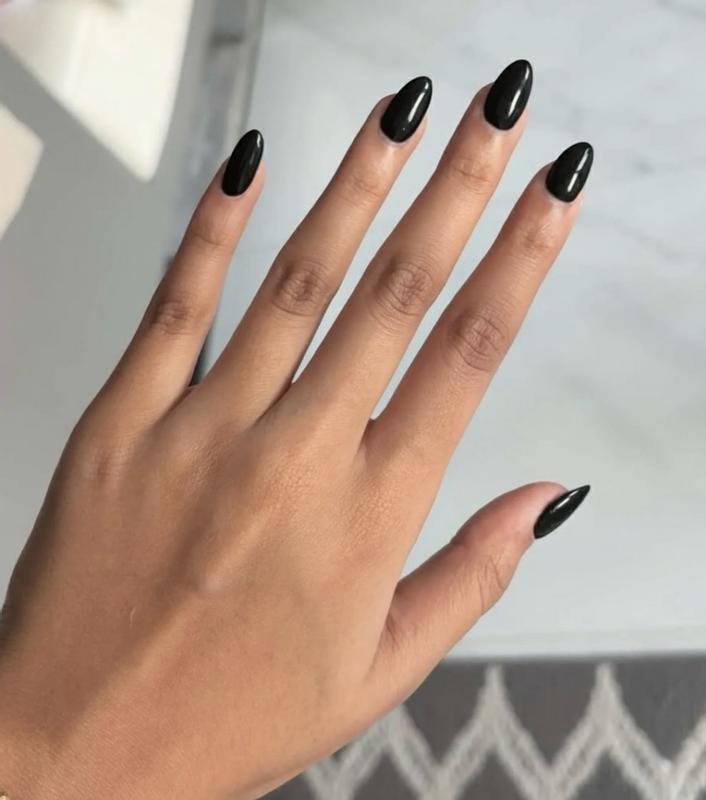 Customer carousel item 6.