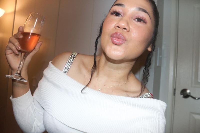 Customer carousel item 5.