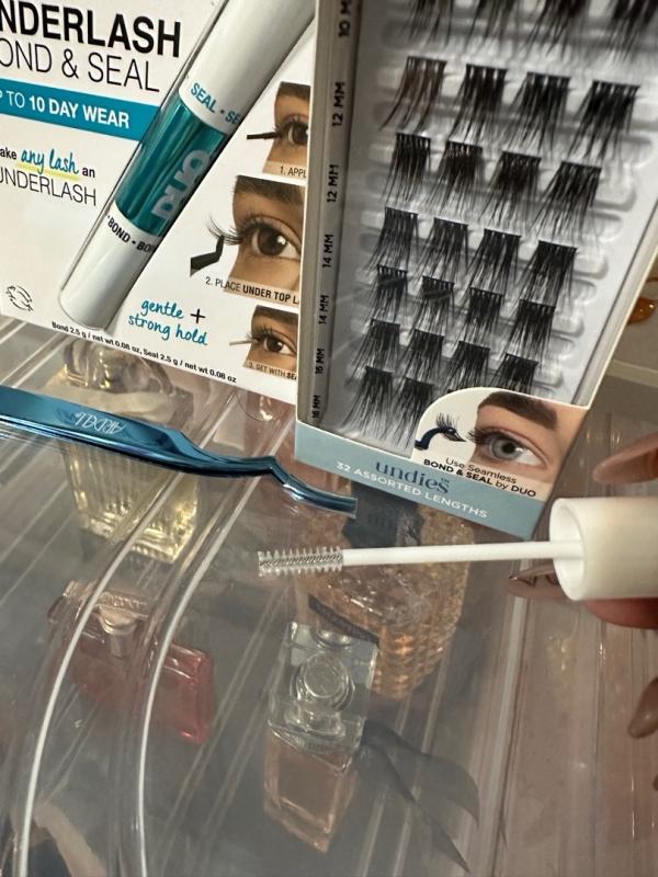 Customer carousel item 12.