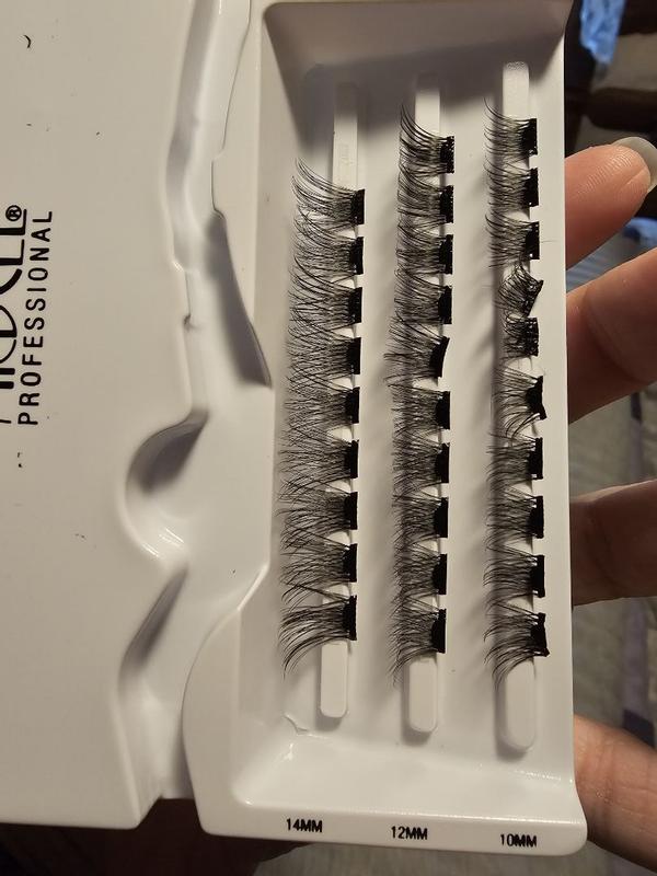 Customer carousel item 11.