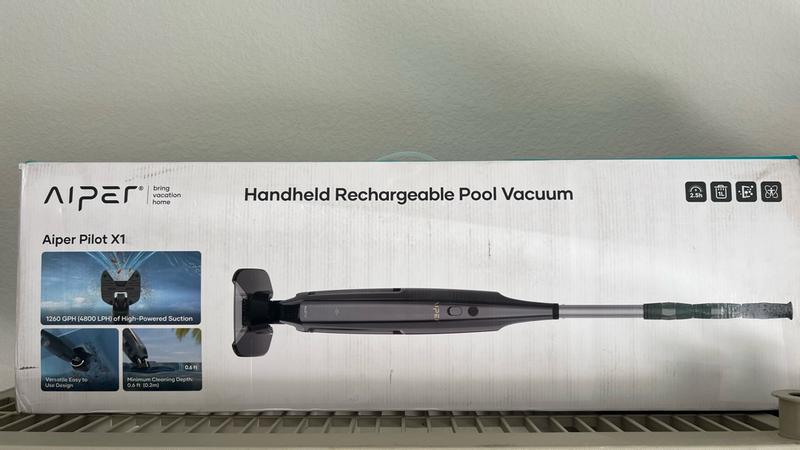 Aiper Pilot X1 Cordless 2.5-in Handheld Pool Vacuum in the Pool Vacuums ...