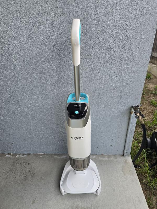 Customer carousel item 11.