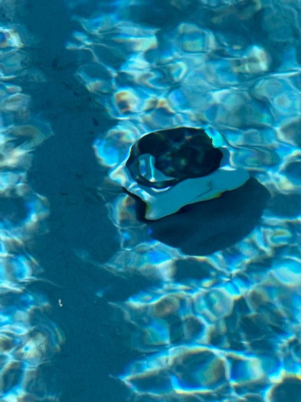 Customer carousel item 8.