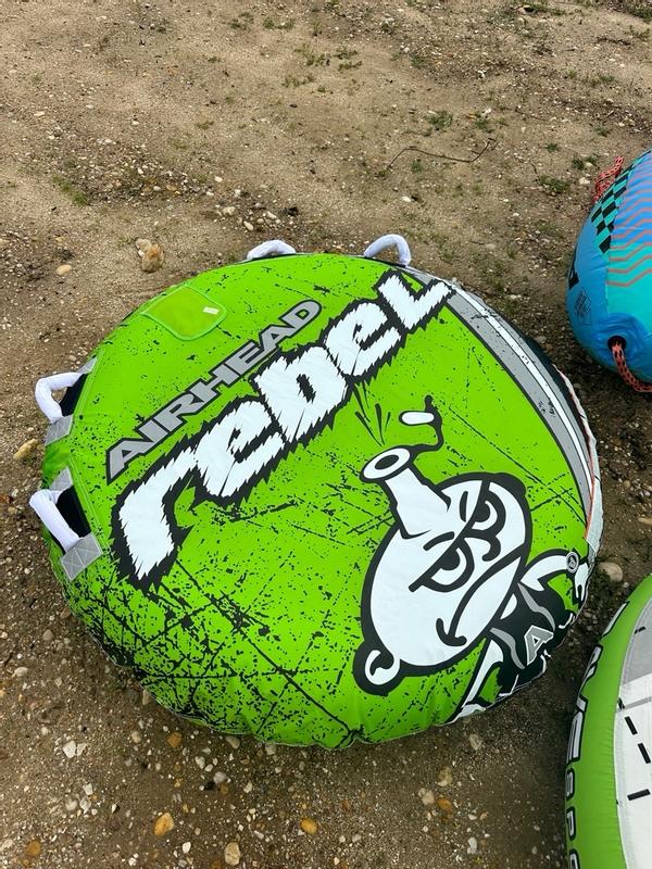 Airhead Aufblasbare Doppelleine Für Hunde – Tube-Nachziehsysten, Für 1–3 Reiter