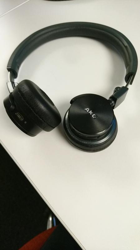 Akg y45 discount