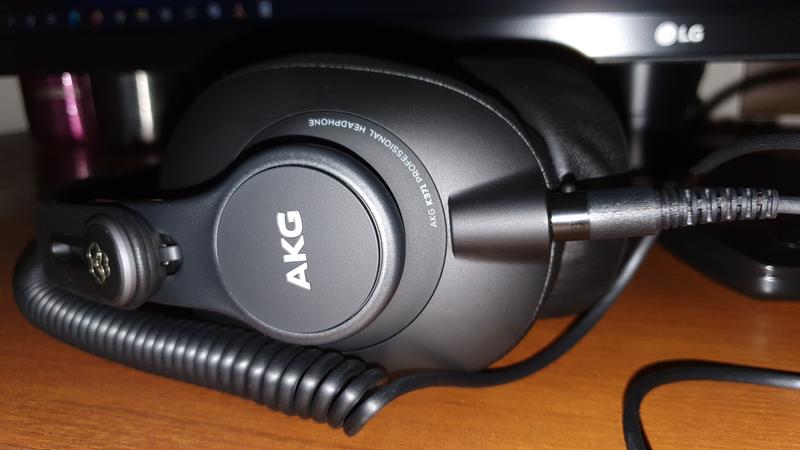 AKG K371 Over-Ear Oval Closed-Back Studio Headphones K371 B&H