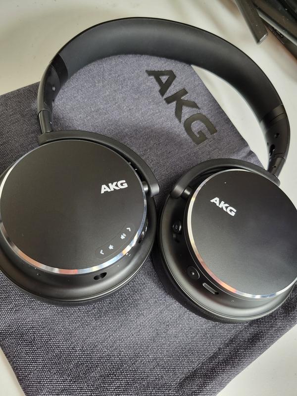 AKG Y600NC WIRELESS  Wireless over-ear NC headphones