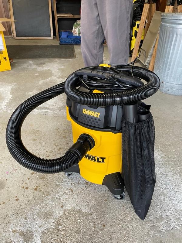 Dewalt Vacuum 20v Cordless DEWALT 6-Gal Wet/Dry Vac 4HP Beast