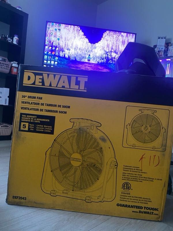 Dewalt 20 volt fan lowes hotsell