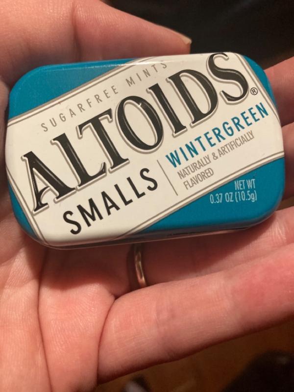 ALTOIDS Classic Wintergreen Breath Mints, 1.76 oz Tin (Pack of 12)