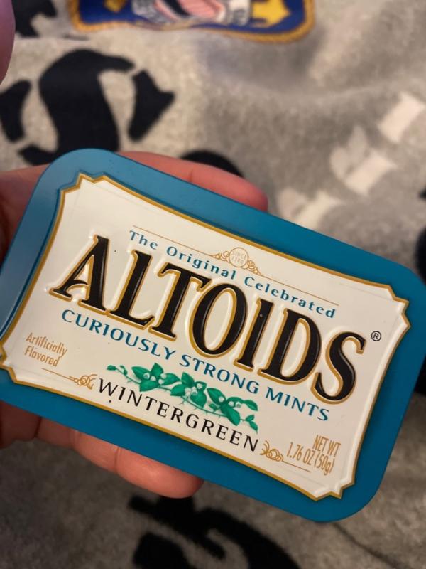 ALTOIDS Wintergreen Breath Mints Single Pack, 1.76 ounce Tin