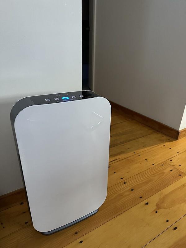 Customer carousel item 1.