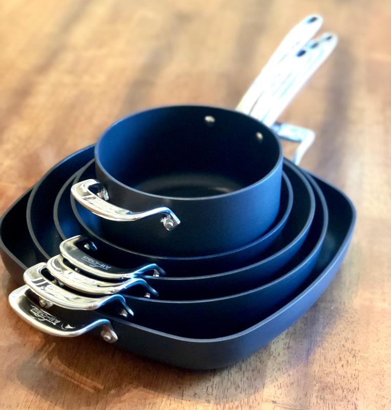 Easily nest the pans together