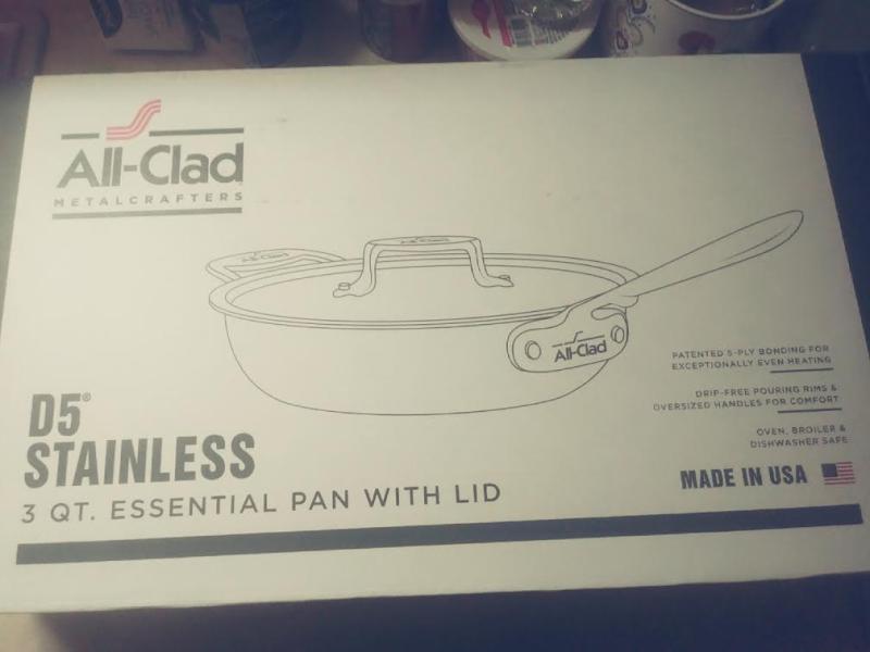 All-Clad d5 5-ply Stainless-Steel 6-Qt Essential Pan Pan With Lid