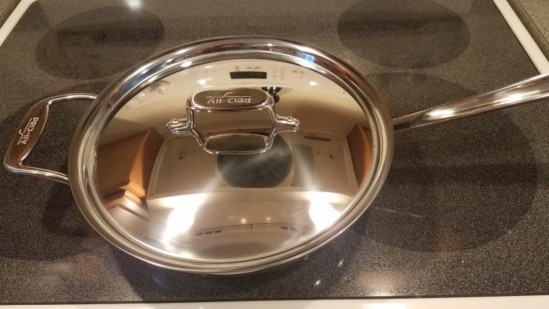 All-Clad d5 Polished 5-ply Stainless-Steel 6-Qt Sauté Pan with Lid