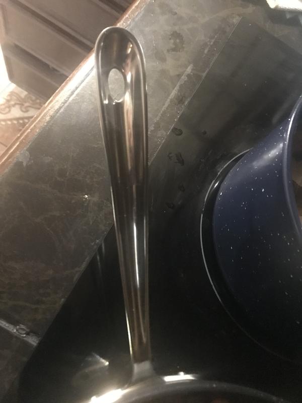Sturdy handle