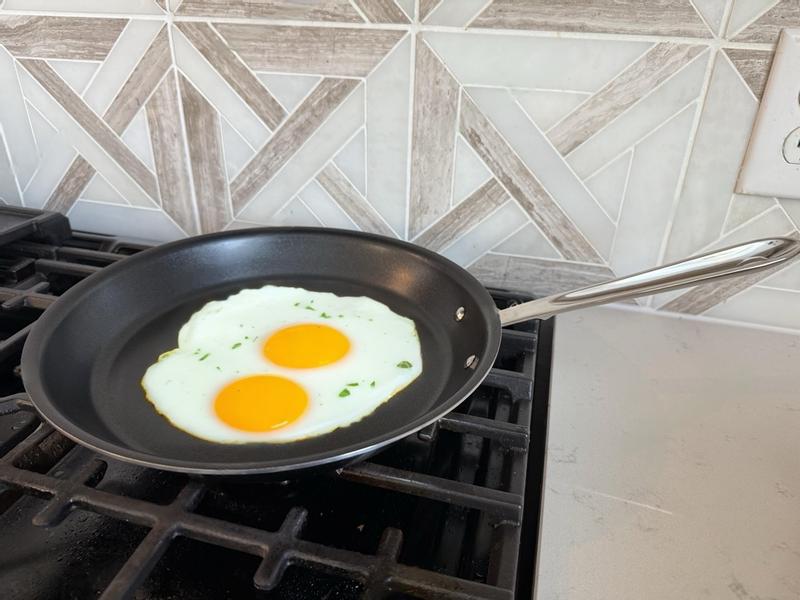 Customer photo for "New handy cookware"