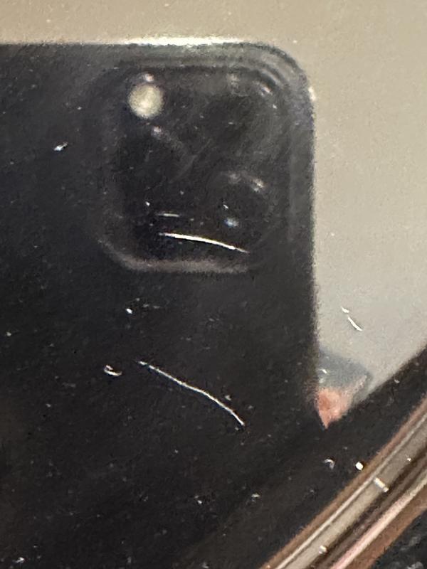 Customer photo for "Scratched"
