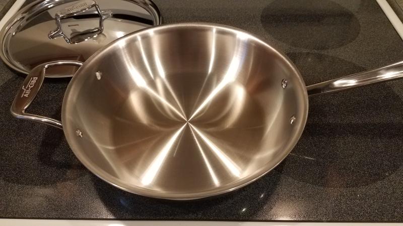 All-Clad d5 Polished 5-ply Stainless-Steel 6-Qt Sauté Pan with Lid