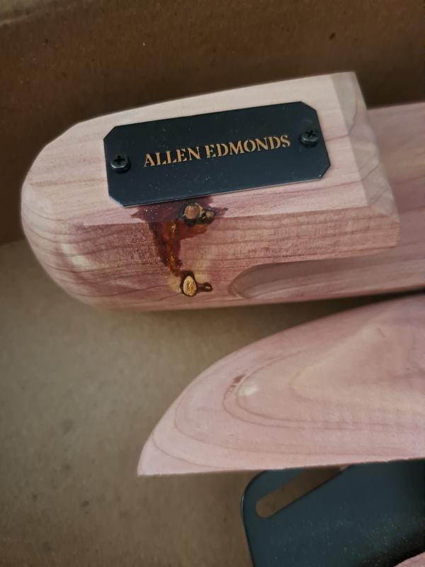 Combination Cedar Shoe Trees | Men's Shoe Care | Allen Edmonds