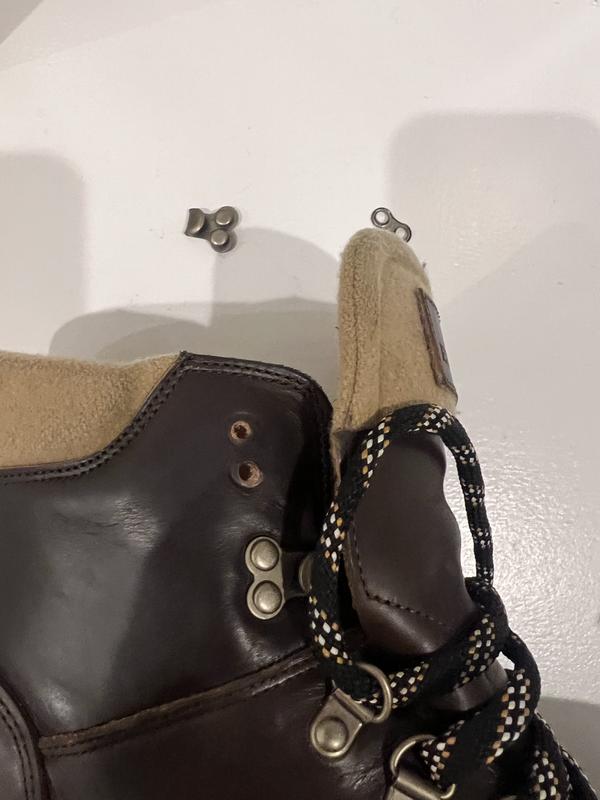 Customer photo for "defective"