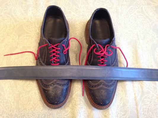 Customer photo for "Love the shoes but the belt doesn't match"
