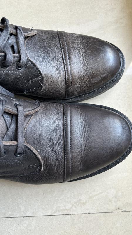 Allen edmonds hearst cap toe boot best sale