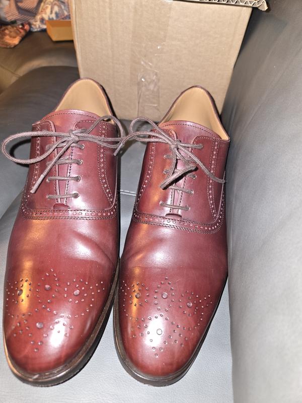 Siena Medallion Oxford Dress Shoe | Men's Dress | Allen Edmonds