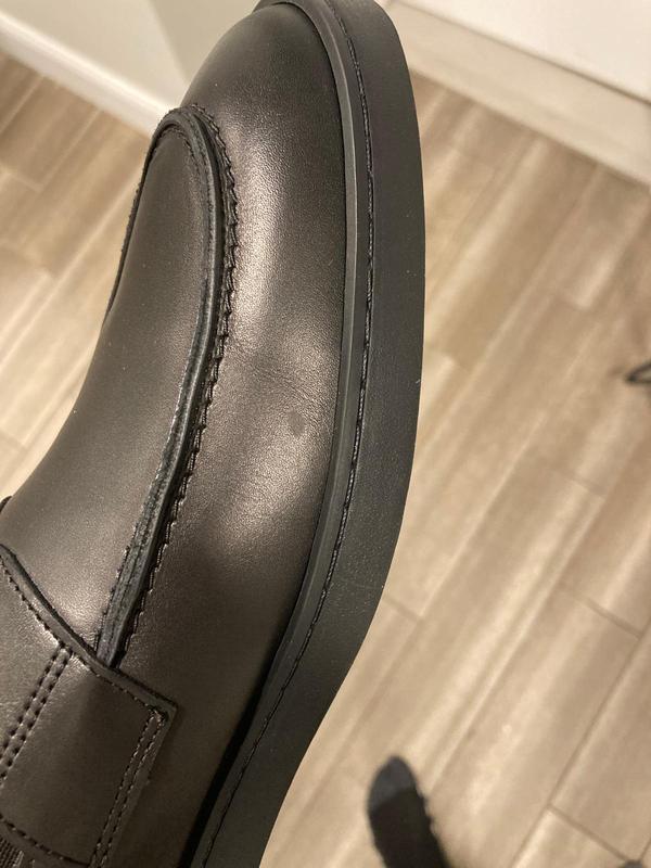 Customer photo for "Great fit but I received one shoe rubbed off a bit"