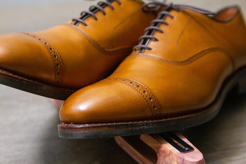 Fifth Avenue Cap-toe Oxford Dress Shoe with Dainite Sole  display picture 2