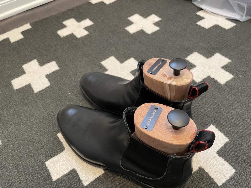 Combination Cedar Boot Trees with Knob | Men's Shoe Trees | Allen