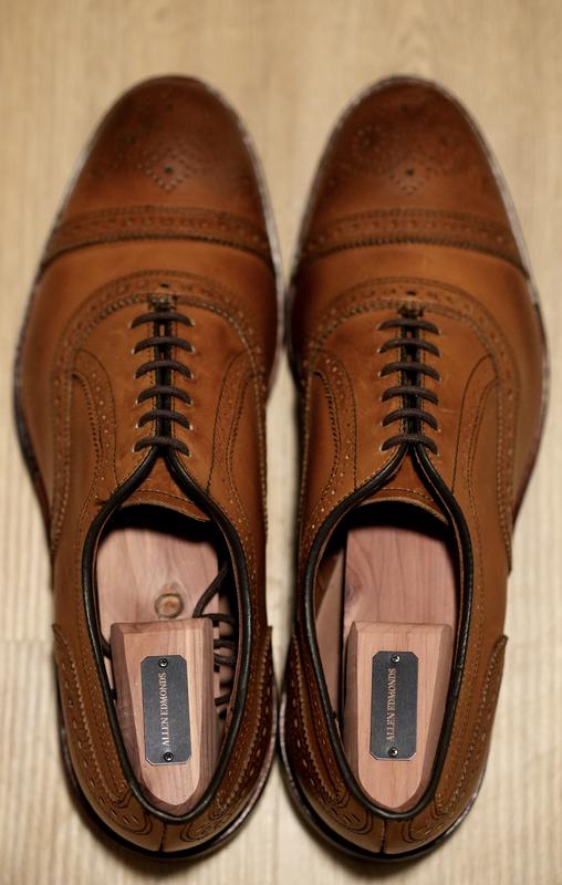 Full-Toe Cedar Shoe Trees | Men's Shoe Care | Allen Edmonds
