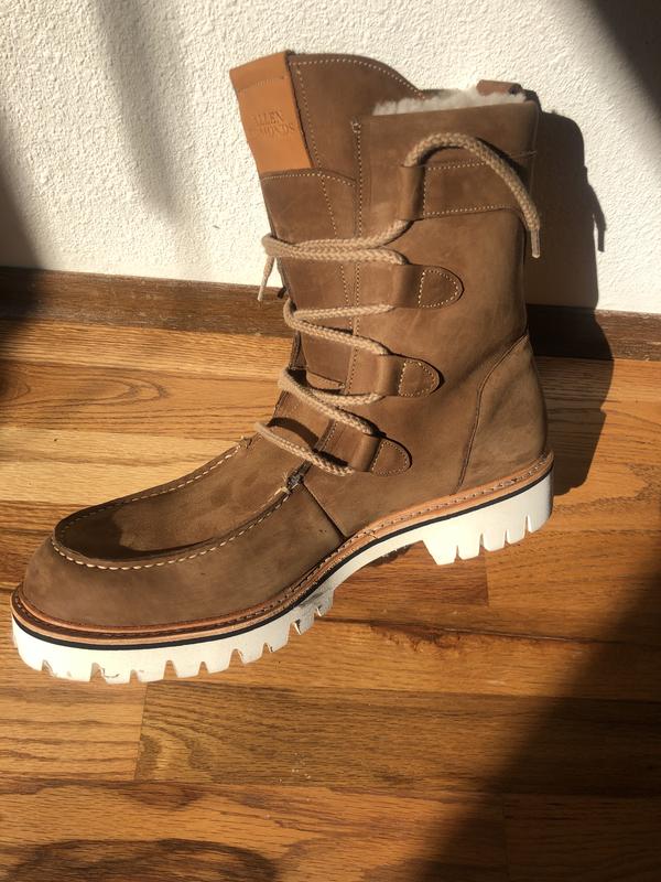 Allen edmonds clearance snow boots