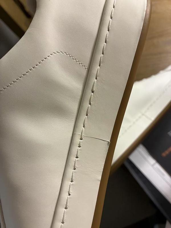 Customer photo for "Comfortable, but lack quality control"