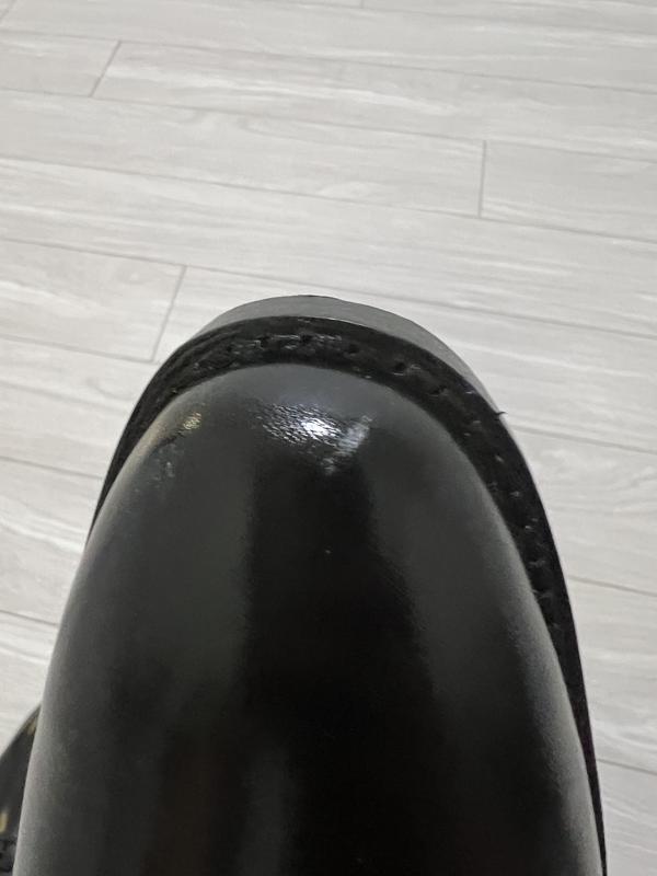 Customer photo for "Flawed cap. Feels like a factory second product"